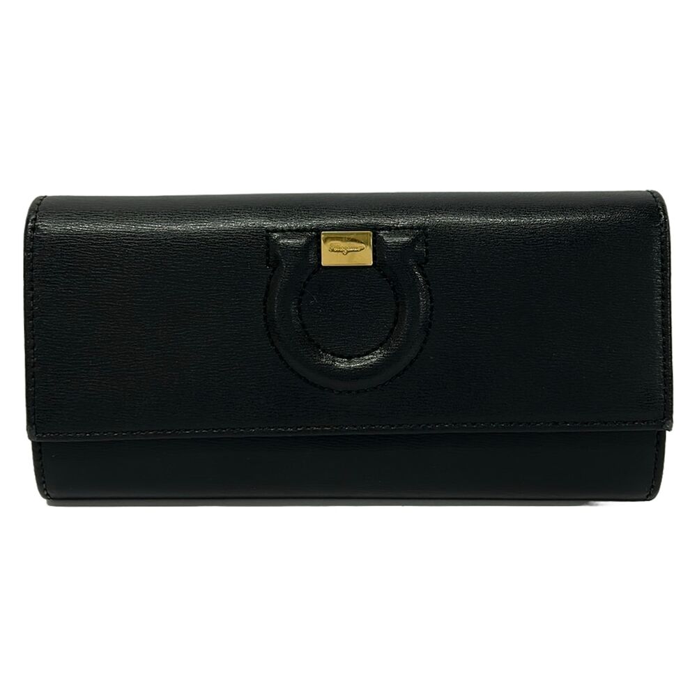 Salvatore Ferragamo Gancio City Long Wallet